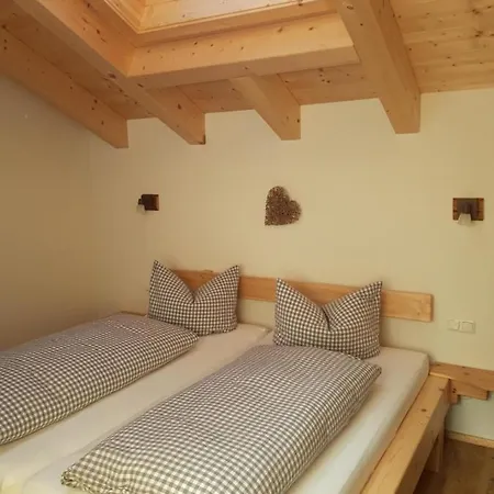 شقة Apartment Ferienhaus Huber *